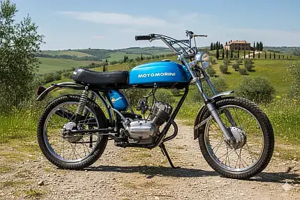 Moto Morini Corsarno, 50 cc, 1975, blue, in daylight, countryside.